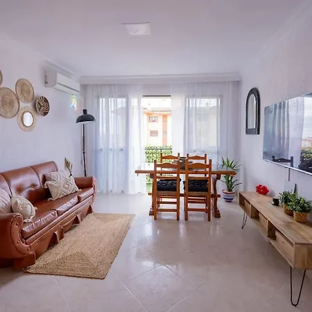 Apartamento Chic In Huelva 4 Habitaciones Exterior photo